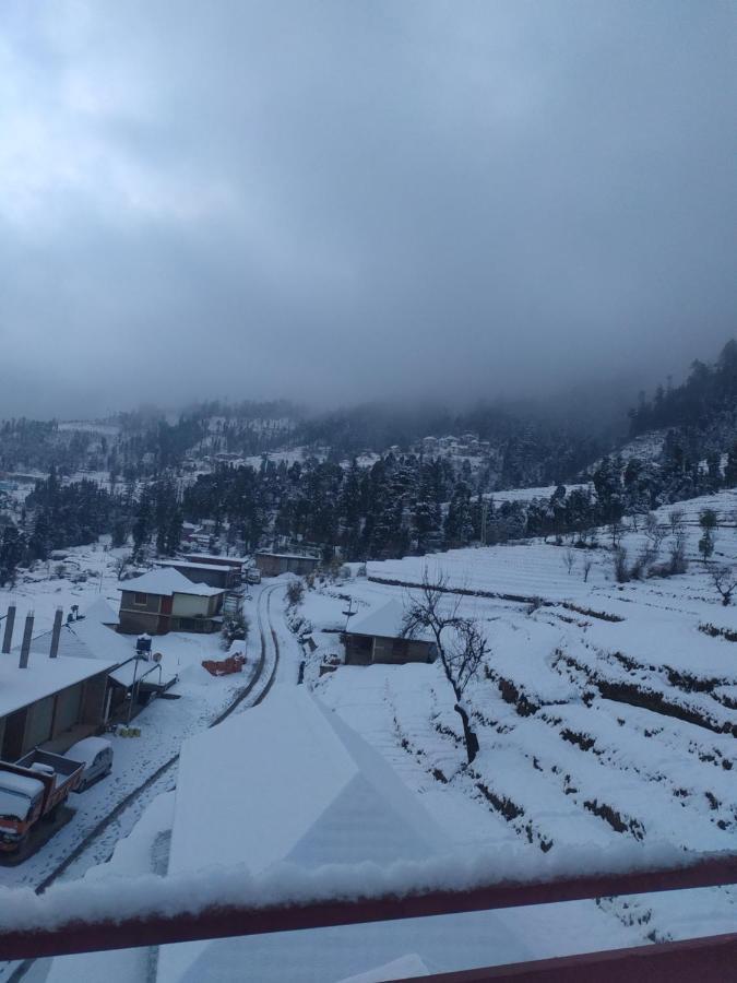 Hotel Cozy Haven Mandi Esterno foto