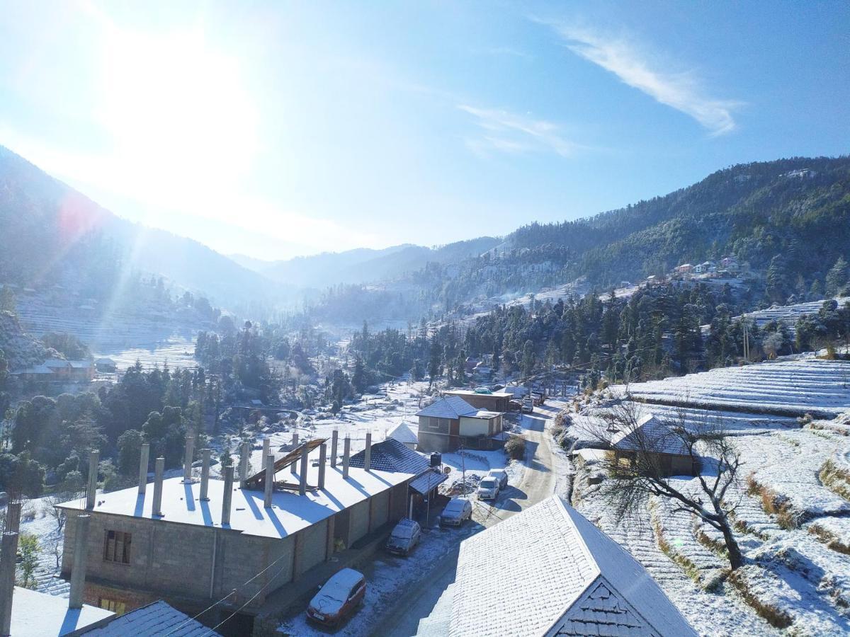 Hotel Cozy Haven Mandi Esterno foto