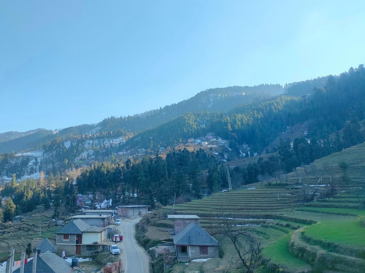 Hotel Cozy Haven Mandi Esterno foto